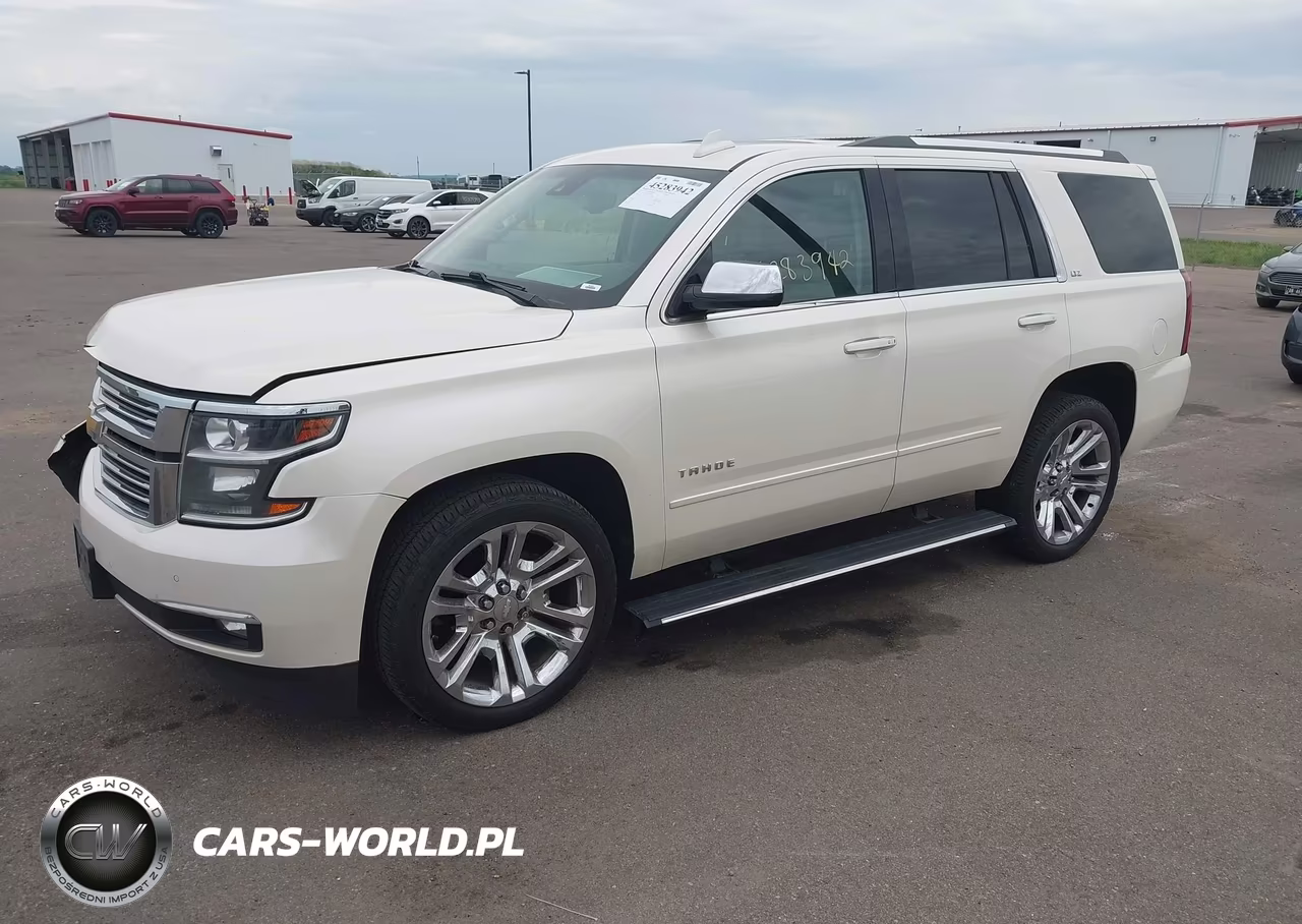2015 Chevrolet Tahoe Ltz VIN:1GNSKCKC2FR521549 - 2