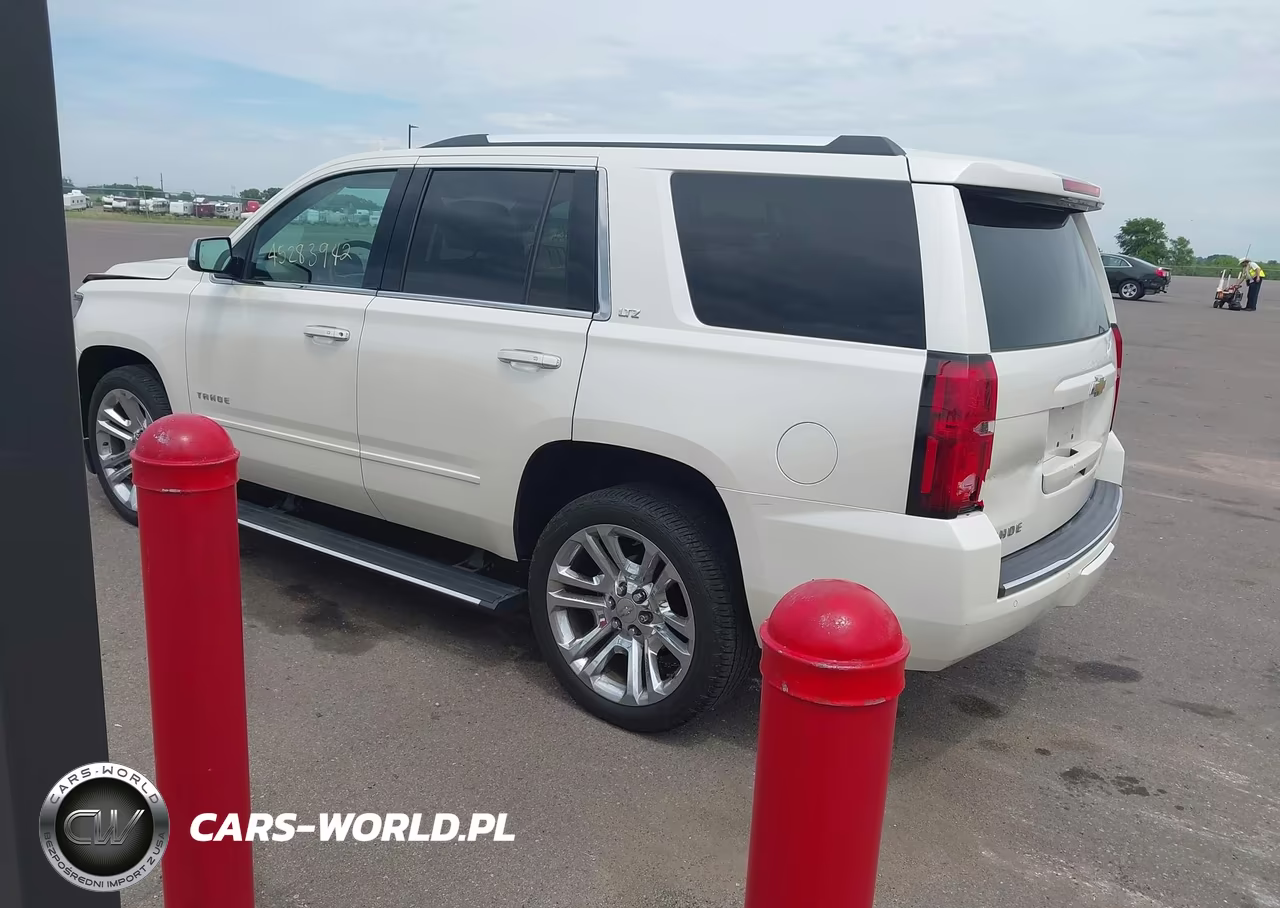 2015 Chevrolet Tahoe Ltz VIN:1GNSKCKC2FR521549 - 3