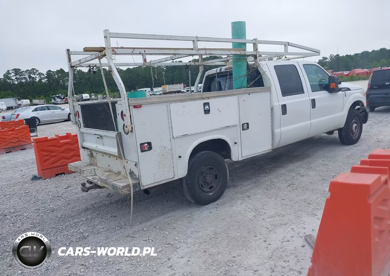 2015 Ford F-250 Xl VIN:1FT7W2B69FEB07697 - 4