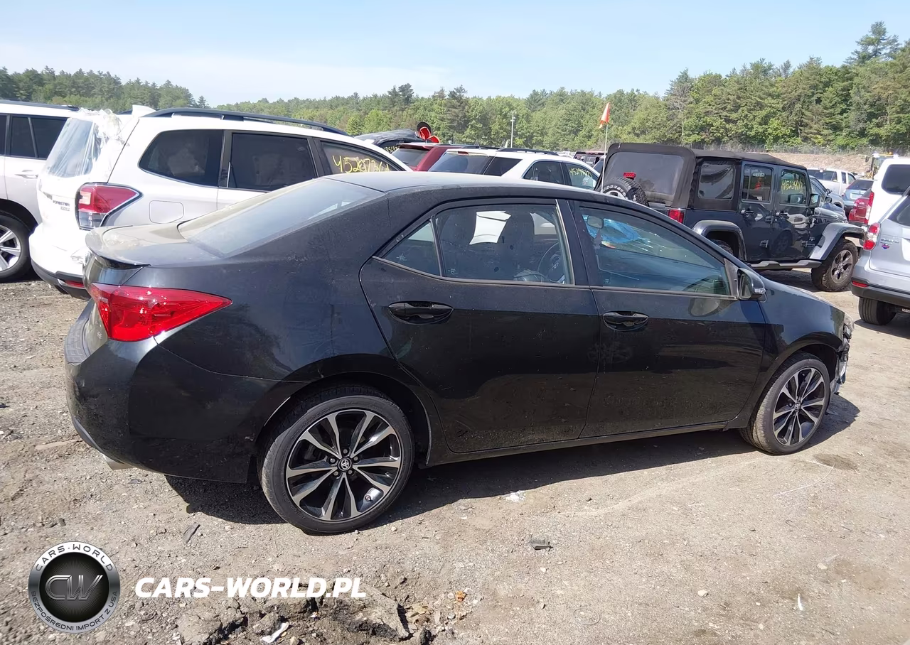 2018 Toyota Corolla Se VIN:2T1BURHE5JC066567 - 14