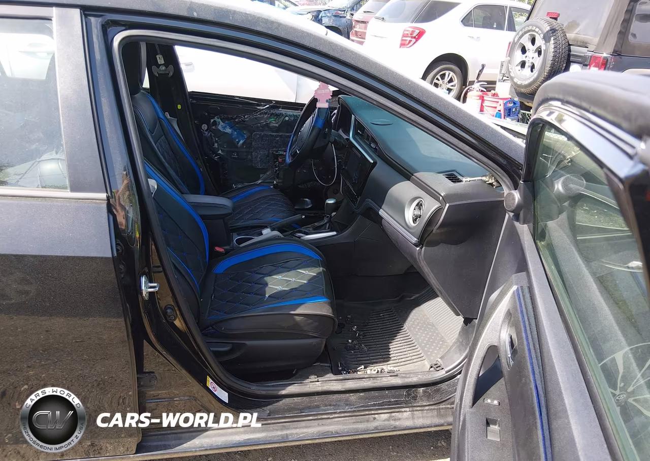 2018 Toyota Corolla Se VIN:2T1BURHE5JC066567 - 5
