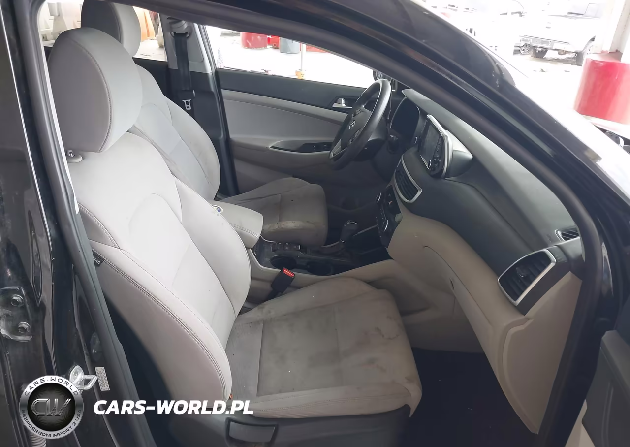 2019 Hyundai Tucson Value VIN:KM8J3CA4XKU853270 - 5