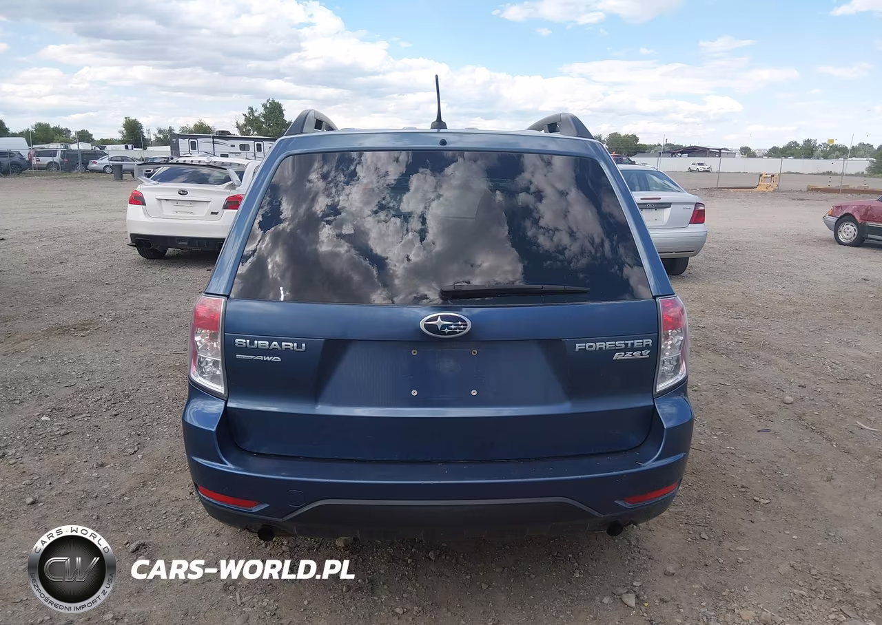2011 Subaru Forester 2.5X Premium VIN:JF2SHADC8BH720096 - 16