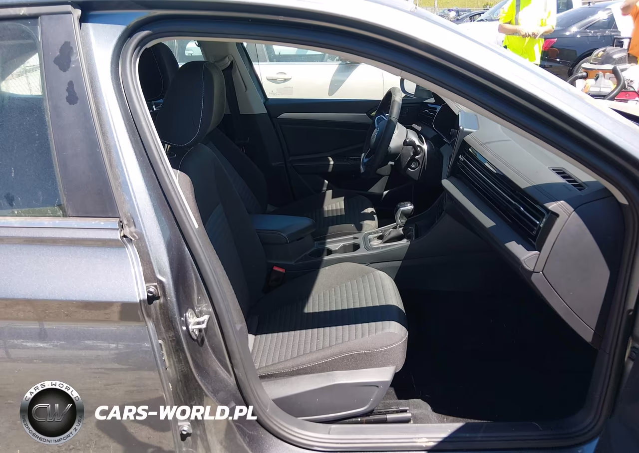 2025 Volkswagen Jetta 1.5T S VIN:3VW5X7BU4SM034272 - 5
