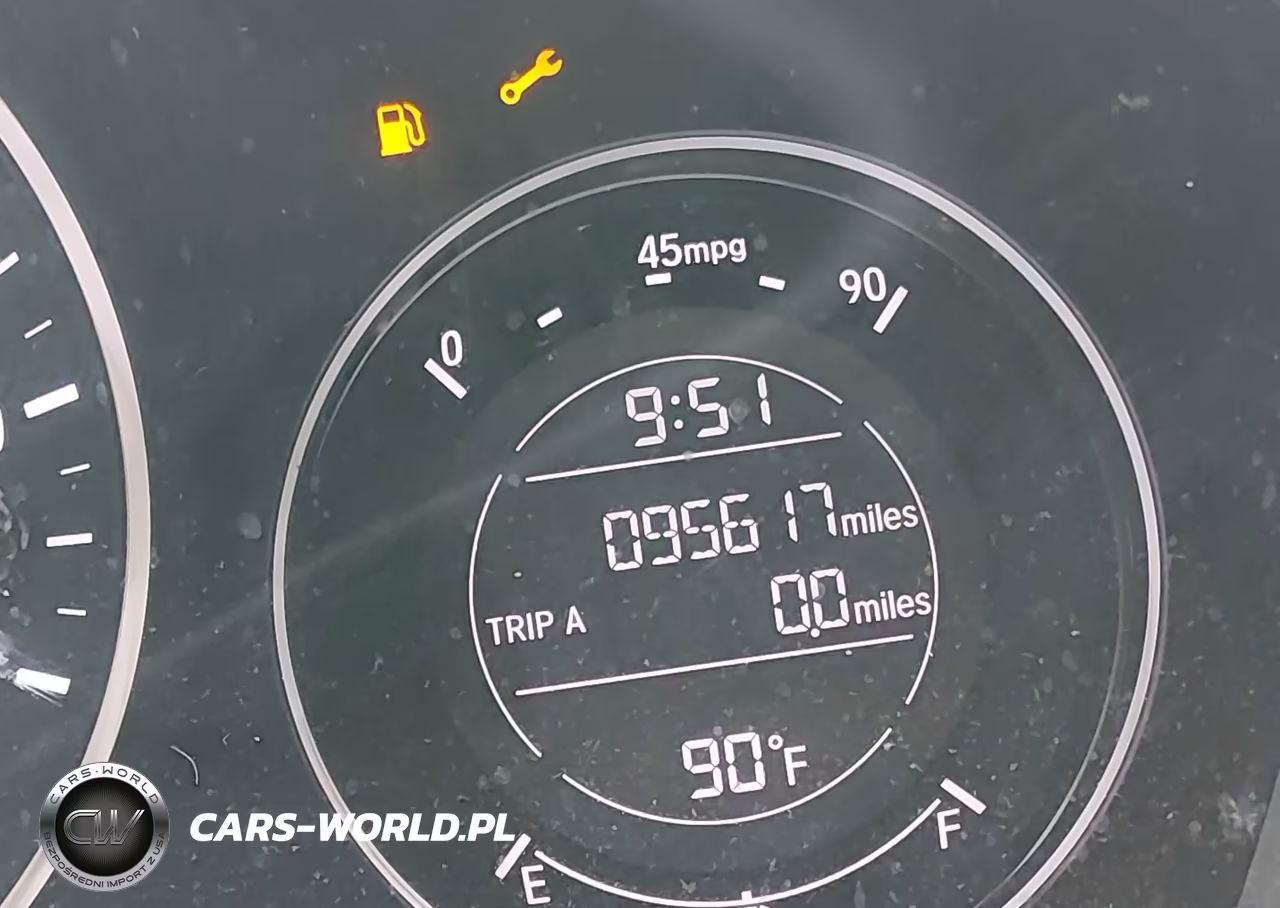 2018 Honda Hr-V Lx VIN:3CZRU6H37JM700197 - 15