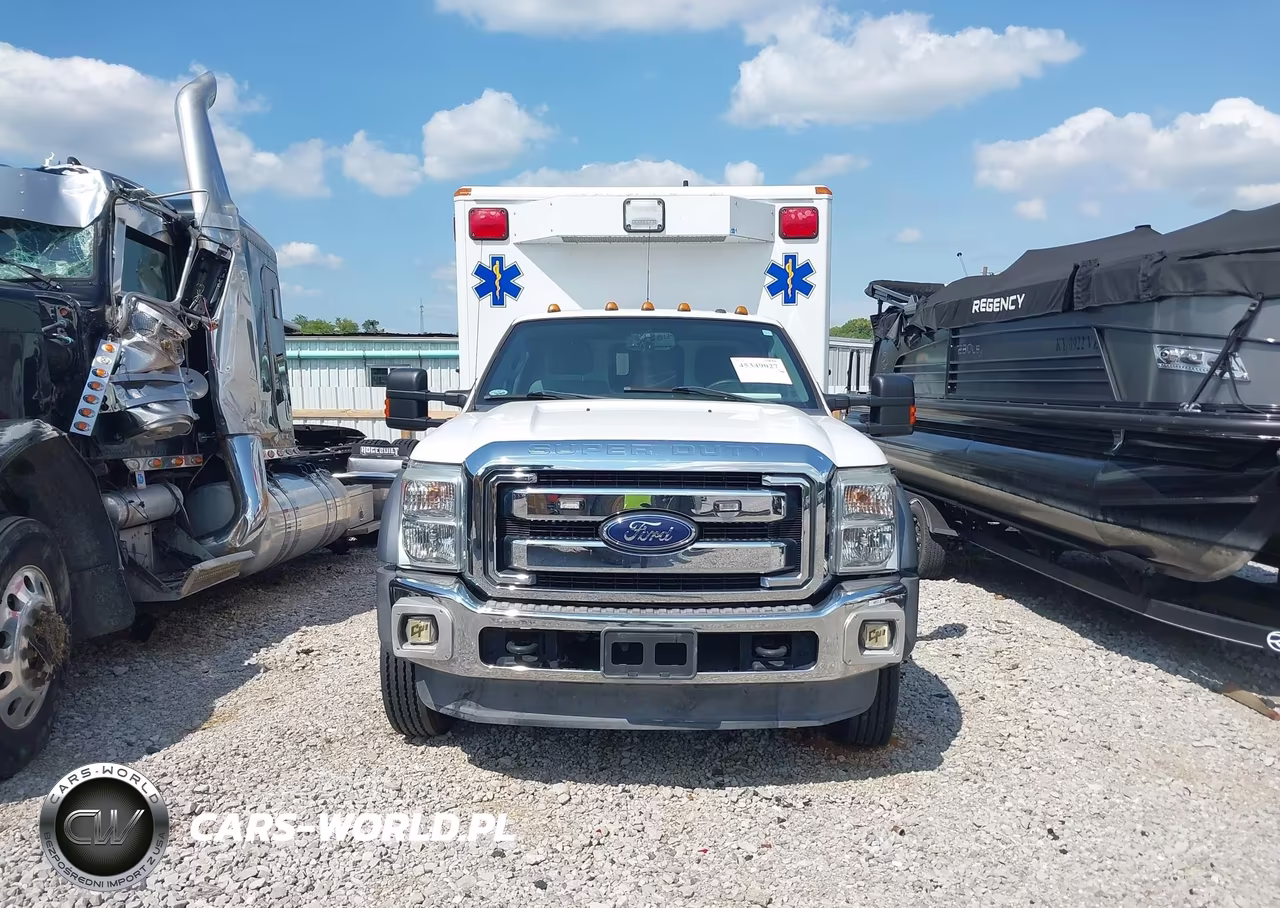 2015 Ford F-450 Chassis Xlt VIN:1FDUF4GT9FEA83748 - 12