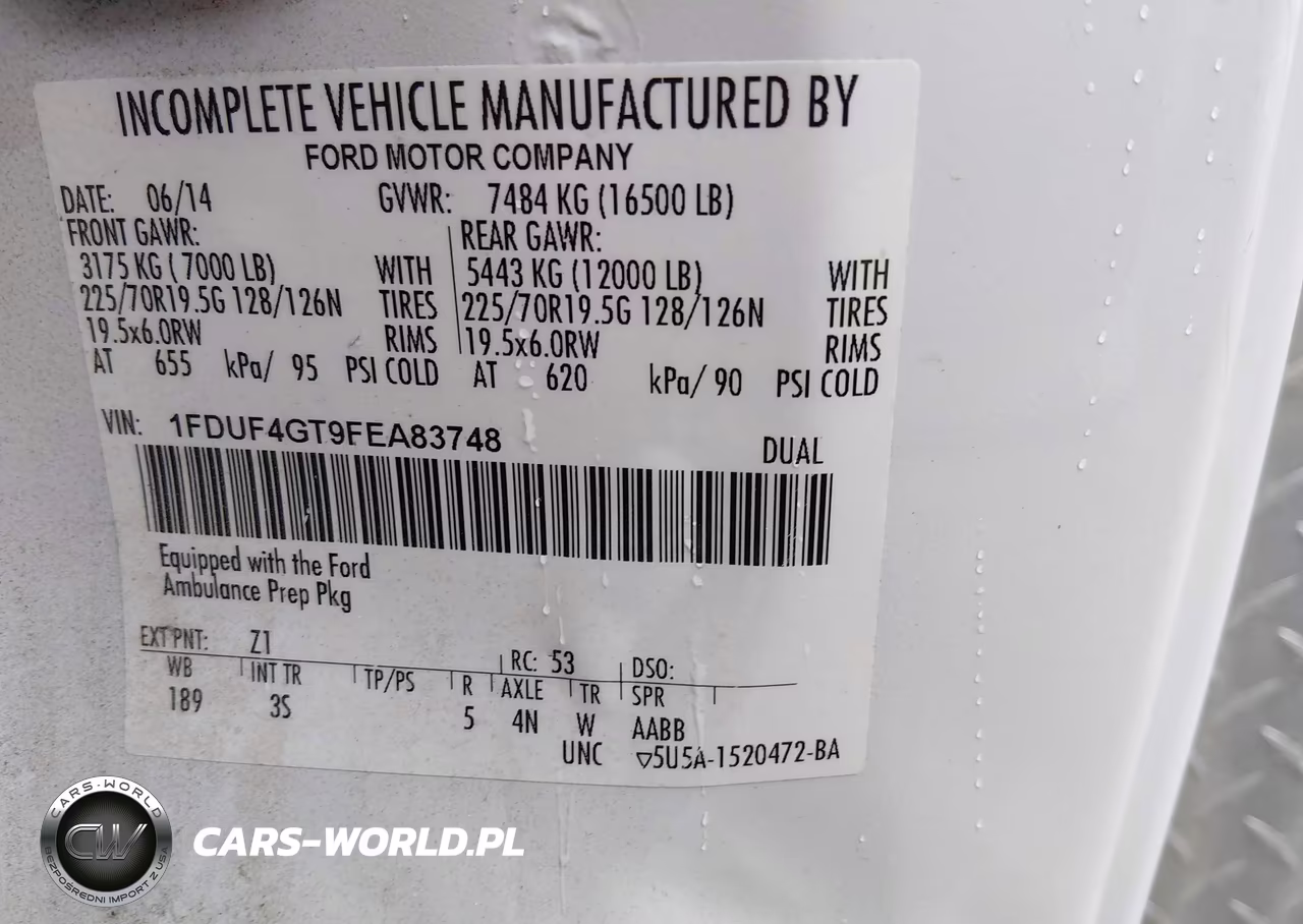 2015 Ford F-450 Chassis Xlt VIN:1FDUF4GT9FEA83748 - 9
