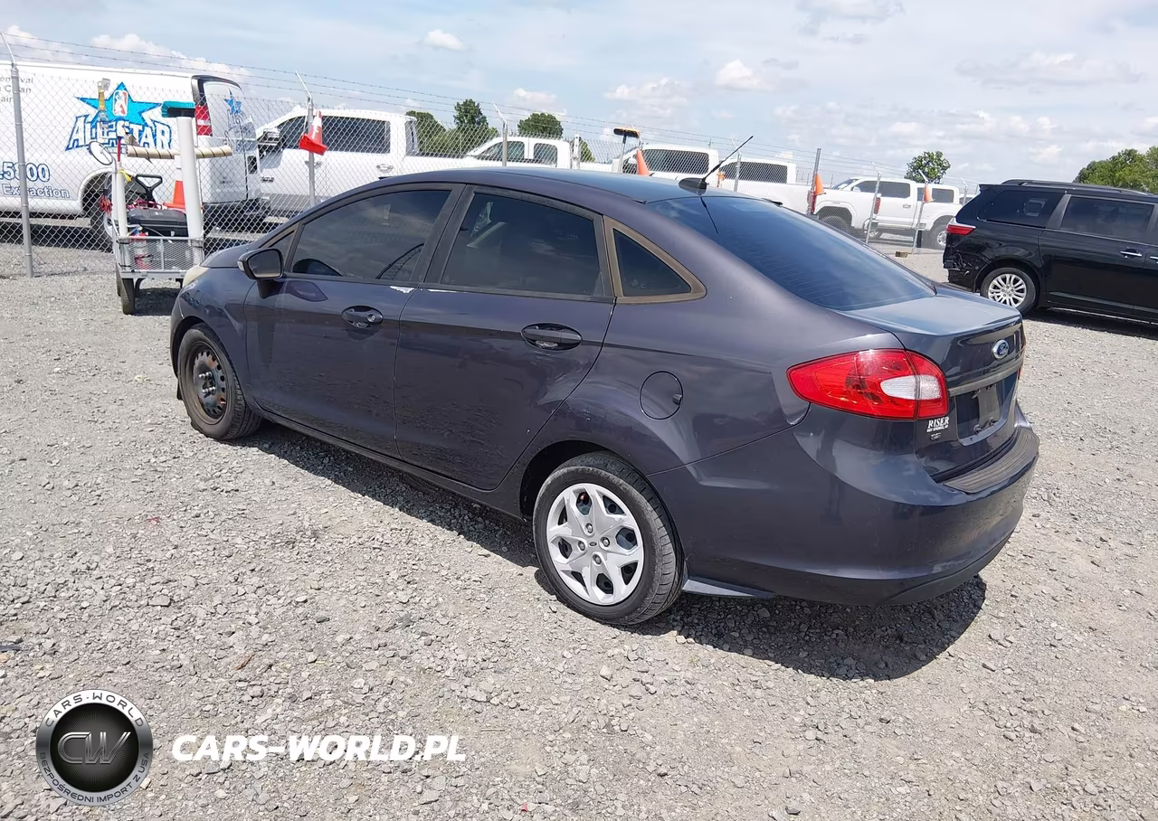 2013 Ford Fiesta Se VIN:3FADP4BJ6DM225168 - 3