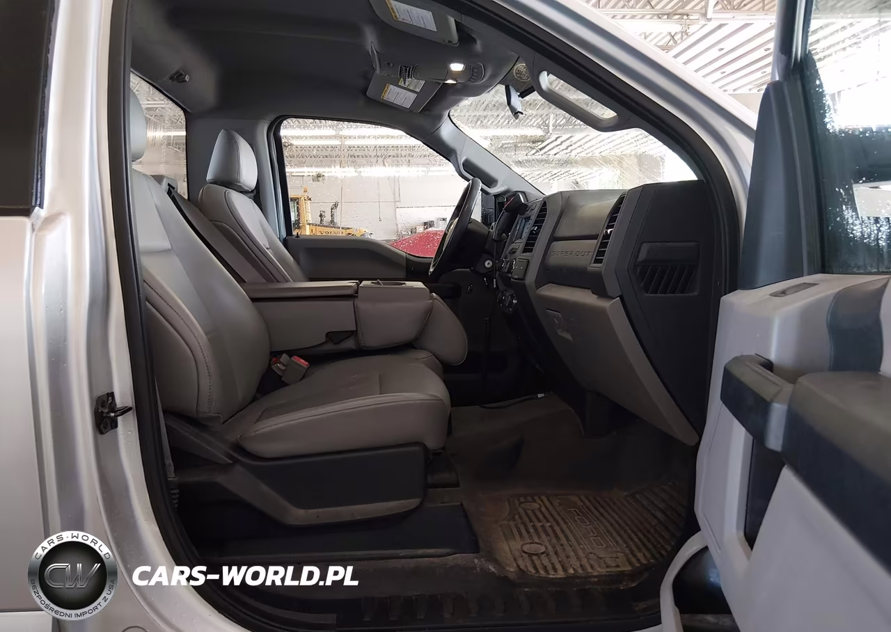 2019 Ford F-250 Xl VIN:1FTBF2B6XKED43747 - 5
