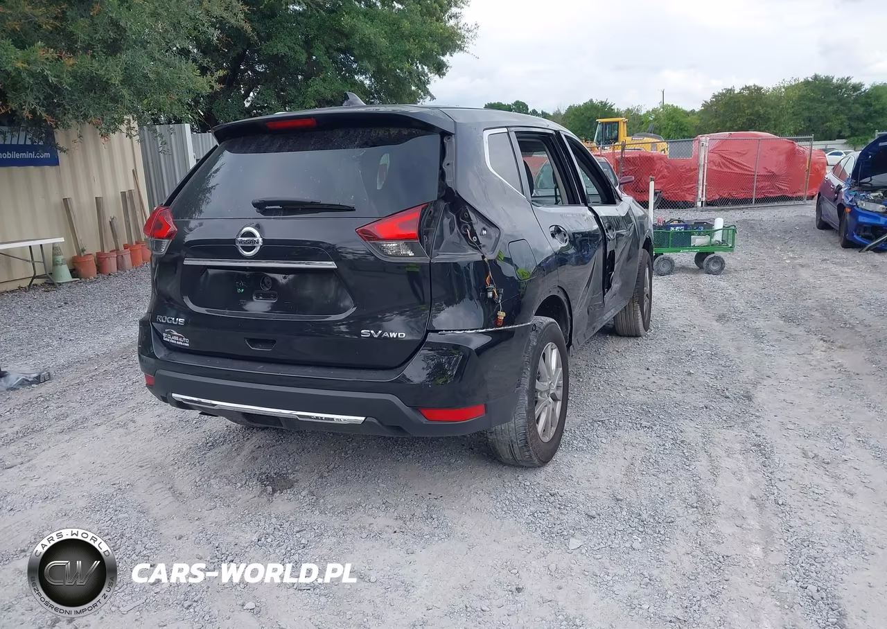 2017 Nissan Rogue Sv VIN:KNMAT2MVXHP603828 - 4