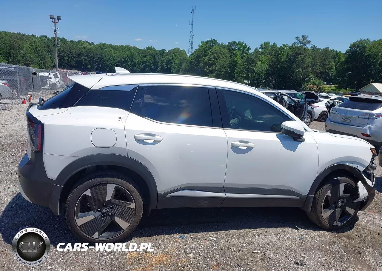 2025 Nissan Kicks Sr Fwd VIN:3N8AP6DA0SL435519 - 13
