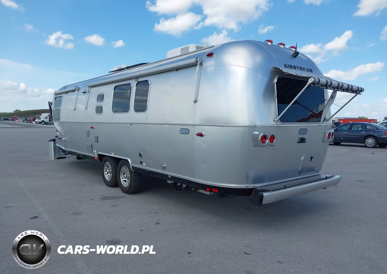 2025 Airstream 33Fb VIN:1STVBYT28SJ576820 - 3