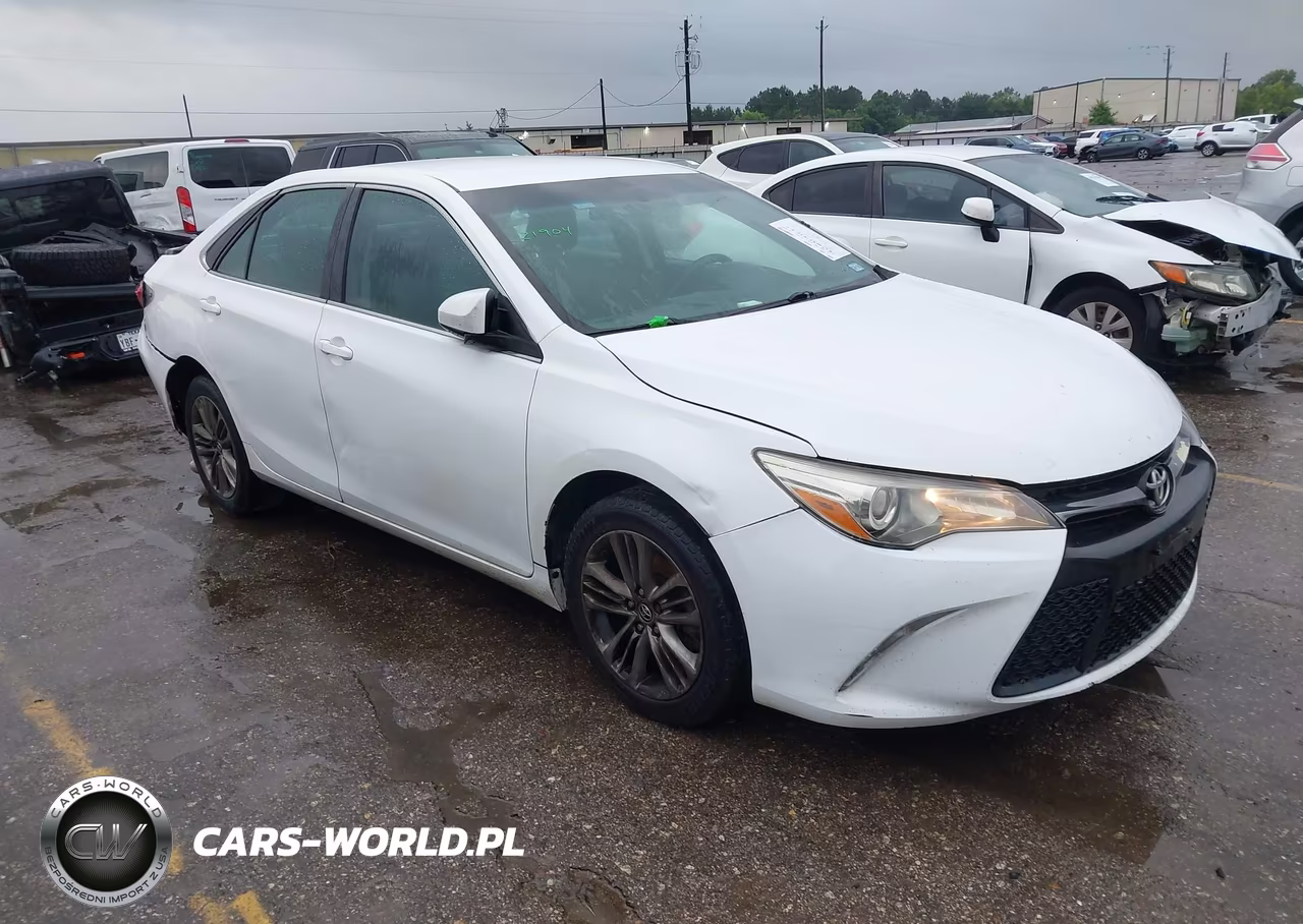 2016 Toyota Camry Se – zdjęcie 1 z 16