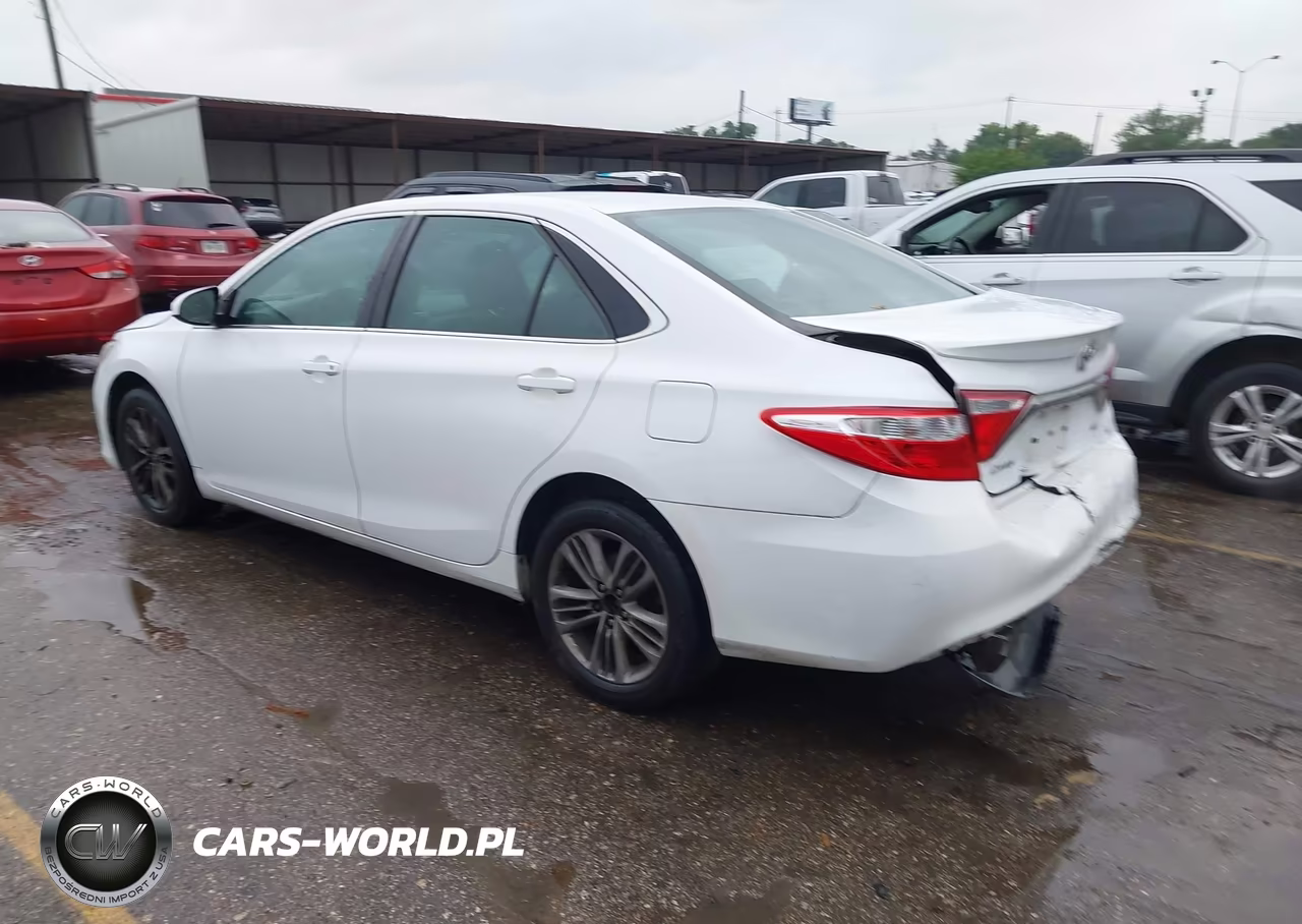 2016 Toyota Camry Se VIN:4T1BF1FK6GU141109 - 3