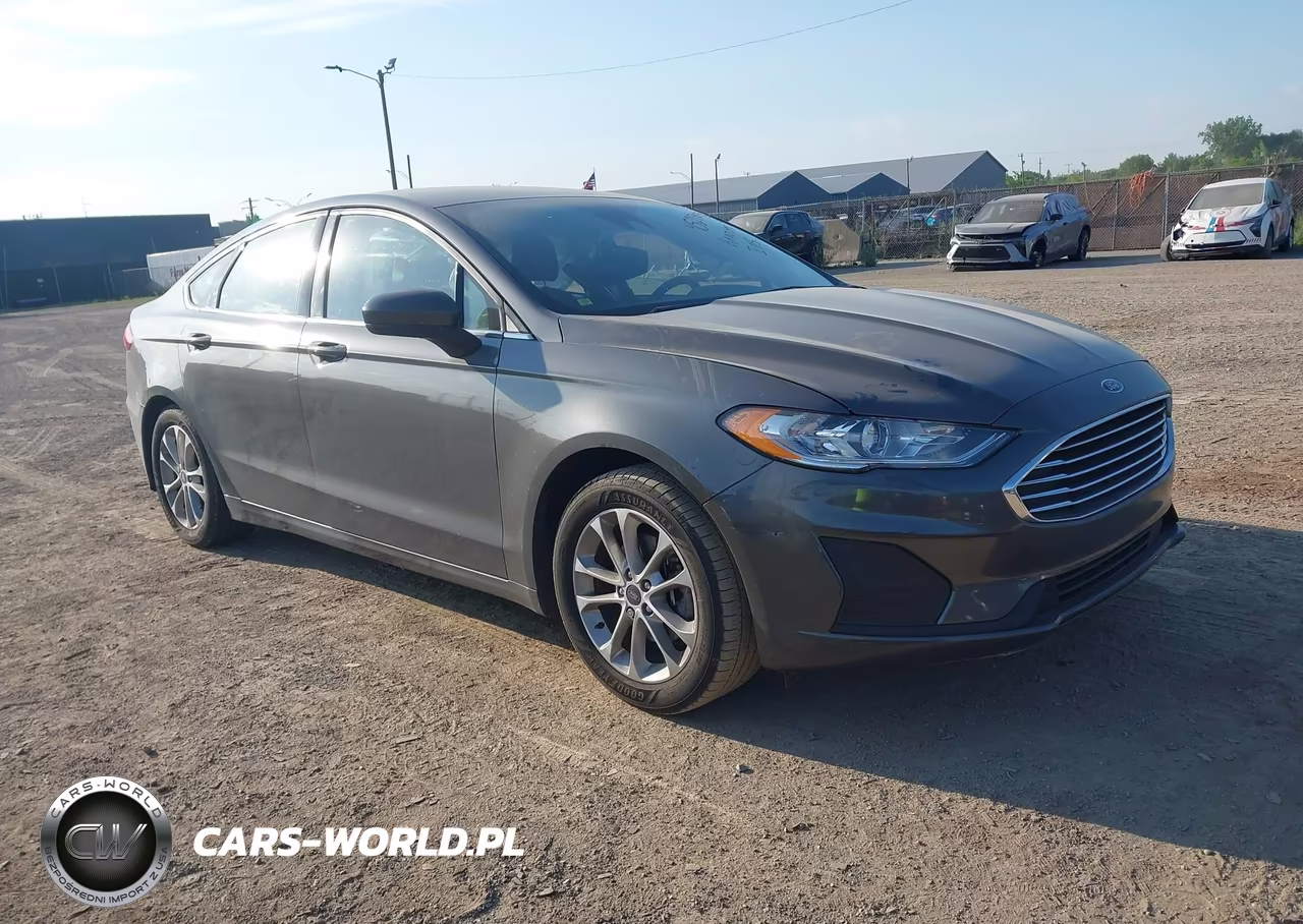 2020 Ford Fusion Se – zdjęcie 1 z 18