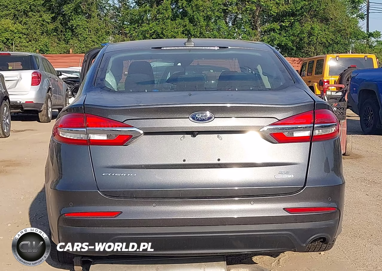 2020 Ford Fusion Se VIN:3FA6P0HD2LR109941 - 17
