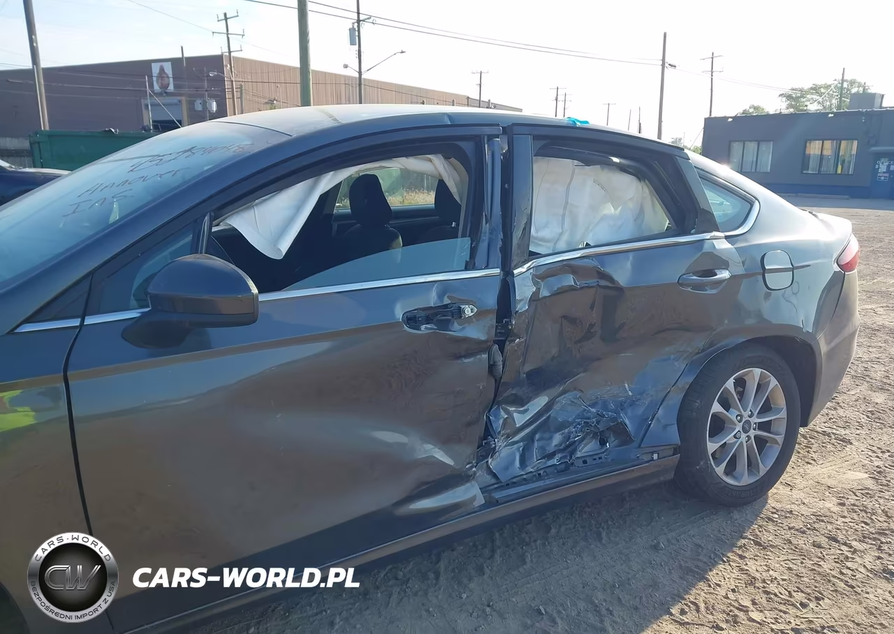 2020 Ford Fusion Se VIN:3FA6P0HD2LR109941 - 6