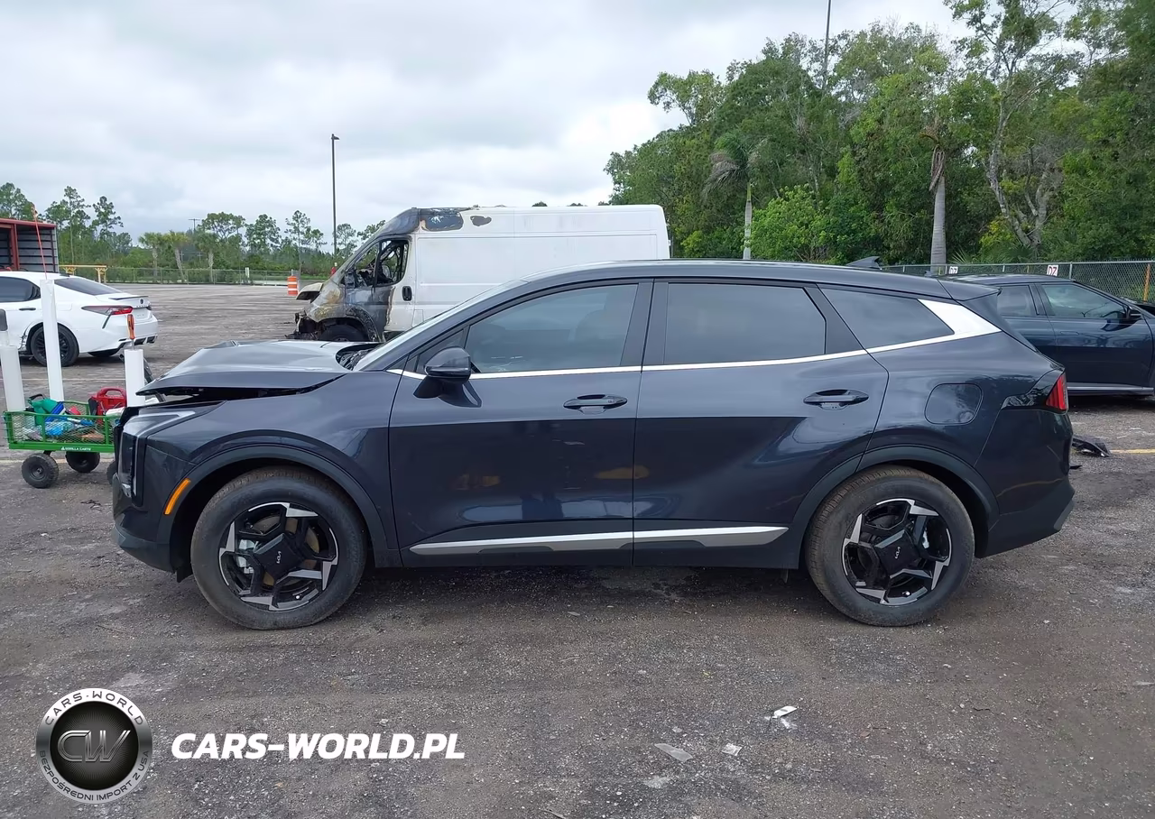 2026 Kia Sportage Ex VIN:5XYK33DF9TG435940 - 13