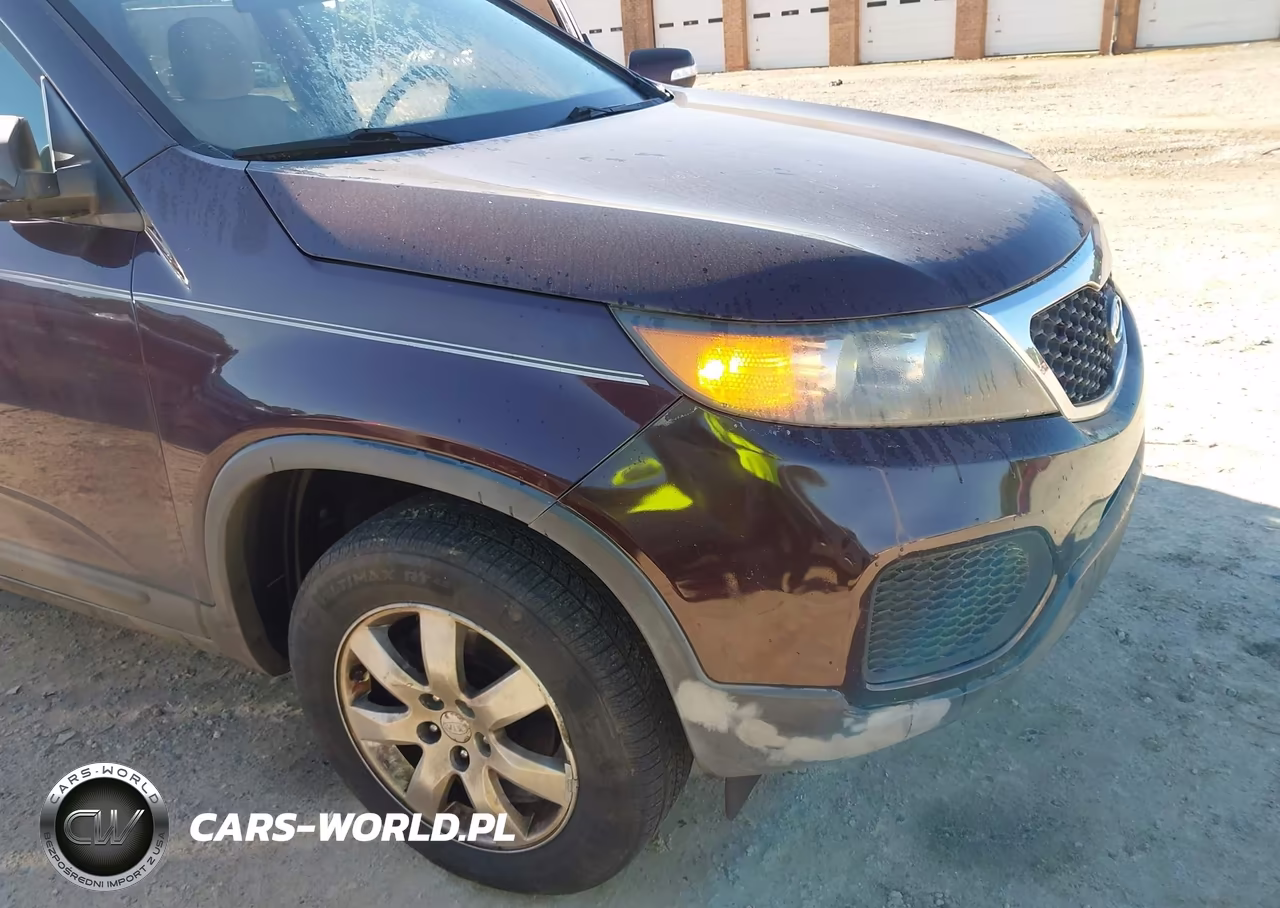 2011 Kia Sorento Lx V6 VIN:5XYKT4A23BG160586 - 6