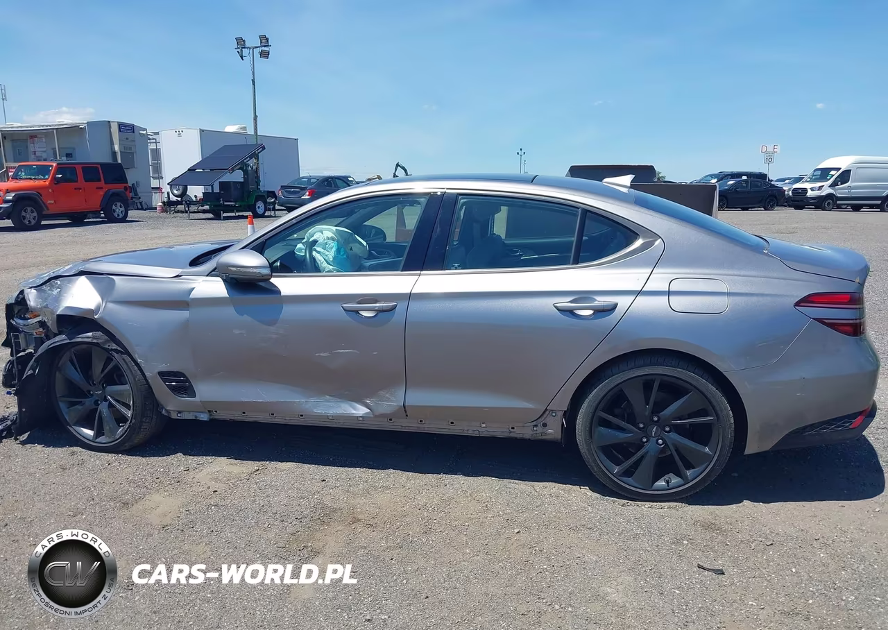 2023 Genesis G70 2.0T Awd VIN:KMTG34TA5PU132239 - 13