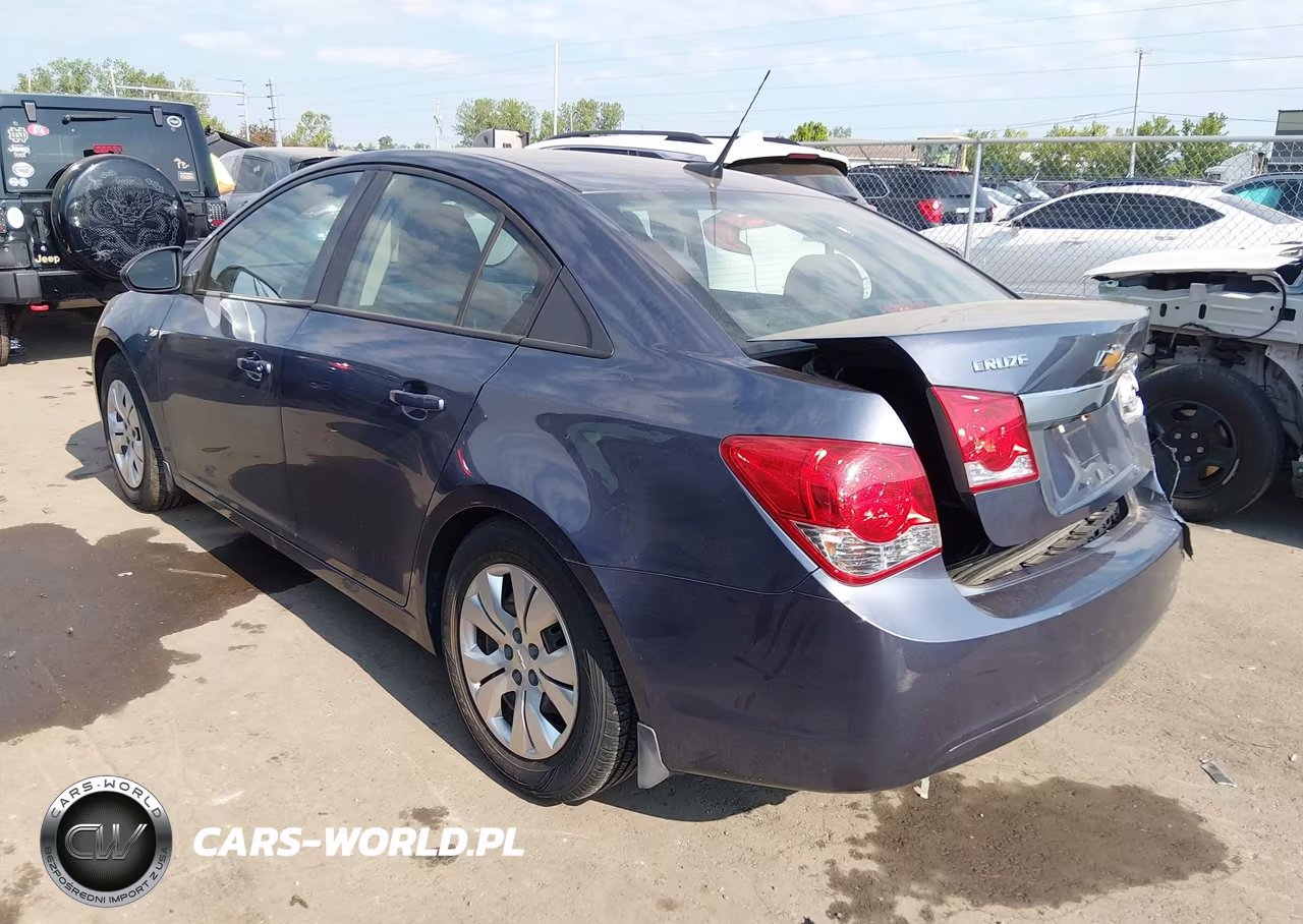 2013 Chevrolet Cruze Ls Auto VIN:1G1PA5SH3D7257087 - 3