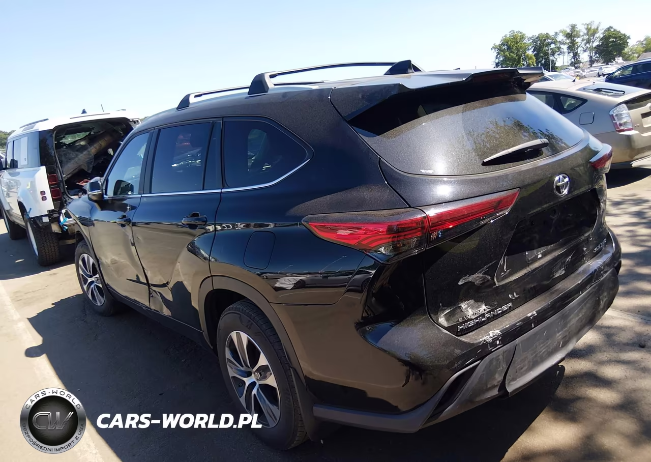 2023 Toyota Highlander Xle VIN:5TDKDRBH7PS522586 - 3