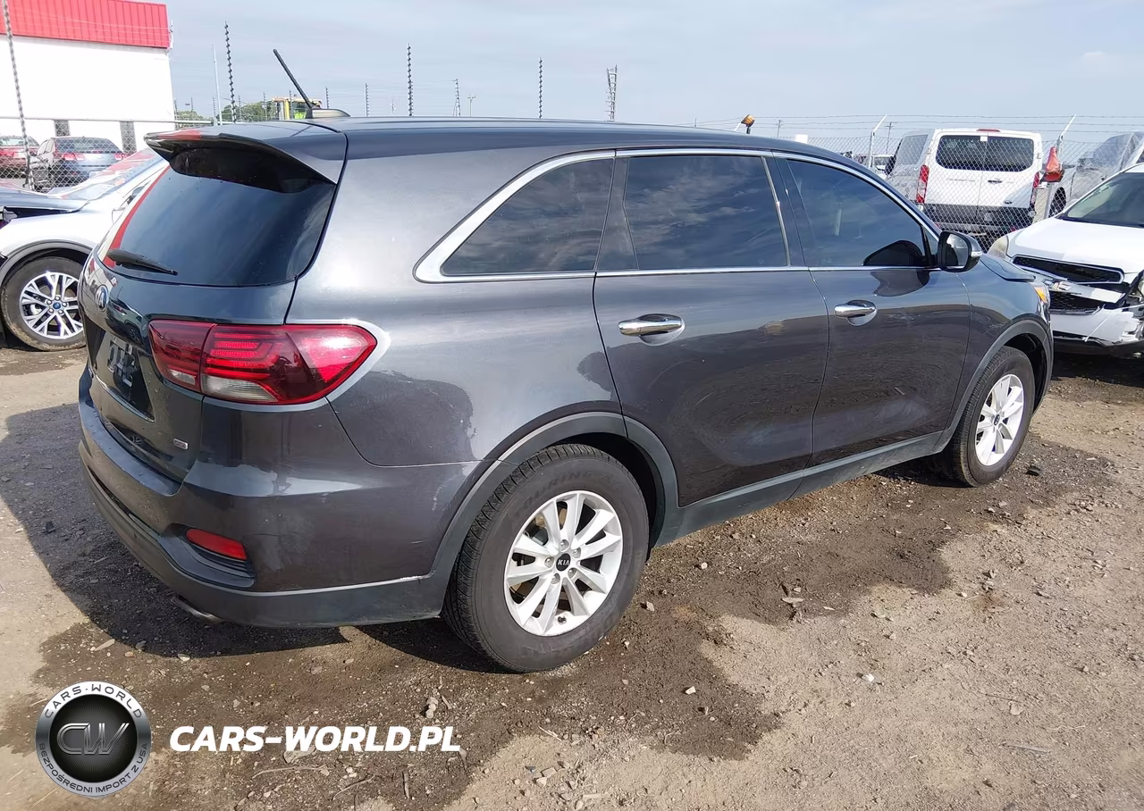 2019 Kia Sorento 2.4L Lx VIN:5XYPG4A35KG522792 - 4