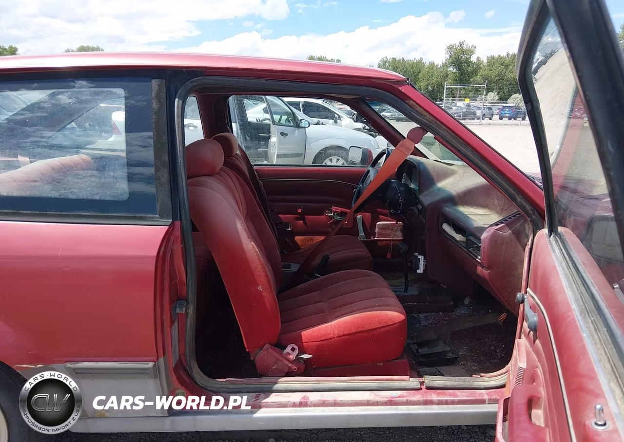 1990 Ford Escort Lx VIN:1FAPP9196LW172181 - 5