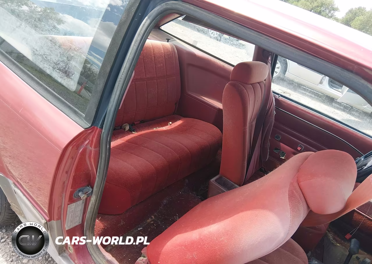 1990 Ford Escort Lx VIN:1FAPP9196LW172181 - 8