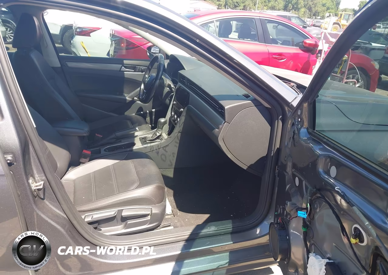 2020 Volkswagen Passat 2.0T Se VIN:1VWSA7A35LC011051 - 5