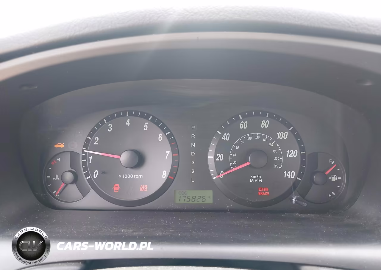 2004 Hyundai Elantra Gls-Gt VIN:KMHDN46D34U755545 - 7