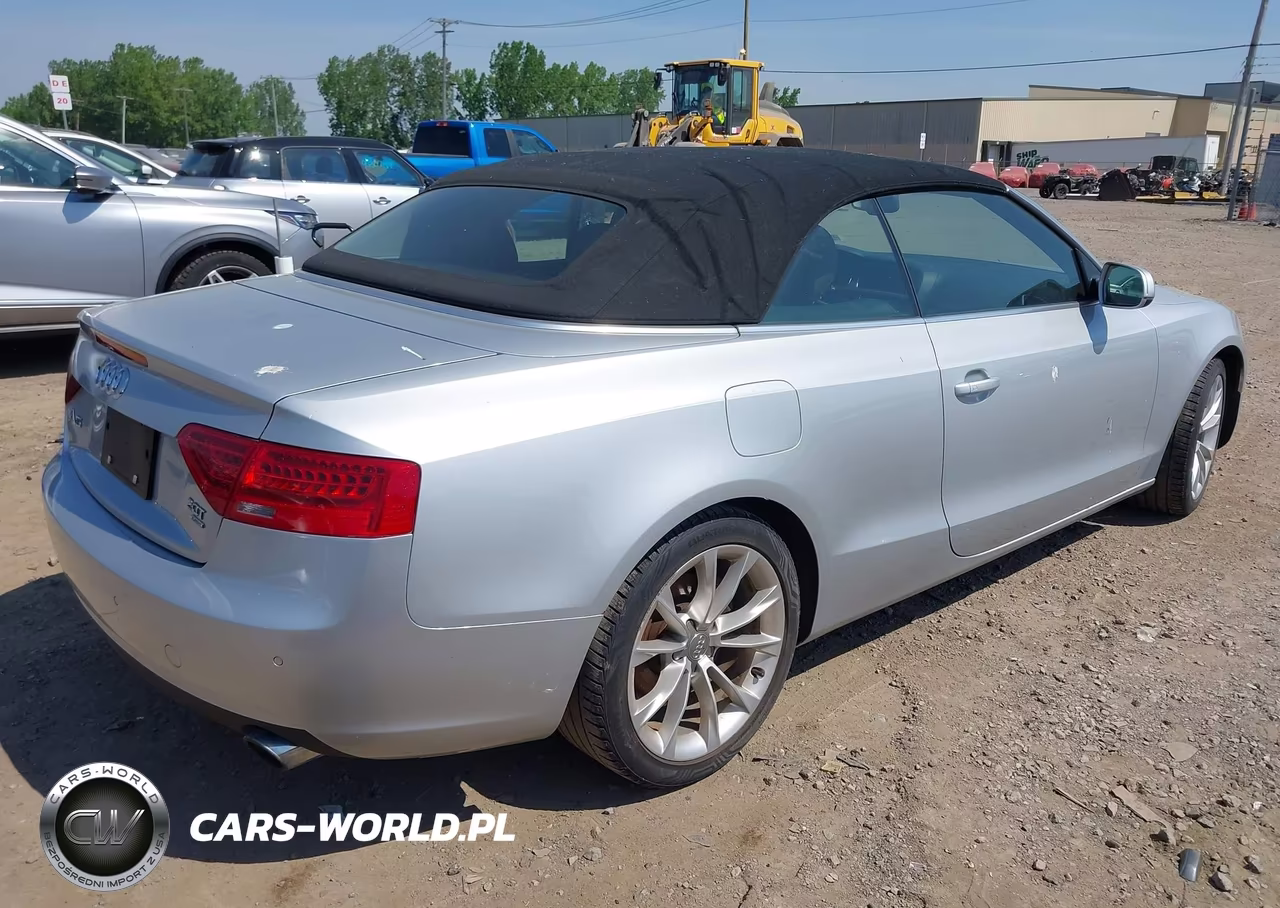 2013 Audi A5 2.0T Premium VIN:WAULFAFH7DN015938 - 4