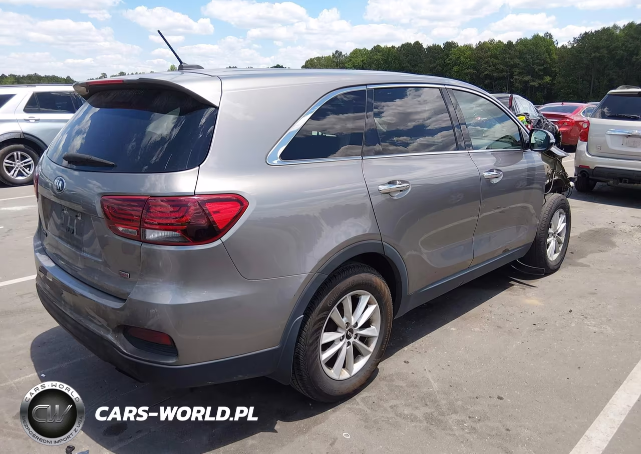 2019 Kia Sorento 2.4L Lx VIN:5XYPG4A39KG546626 - 4