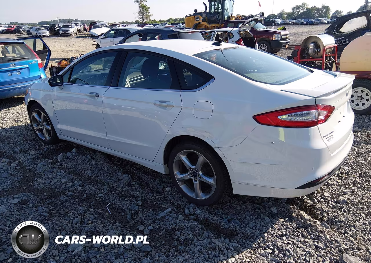 2013 Ford Fusion Se VIN:3FA6P0HR4DR162413 - 3