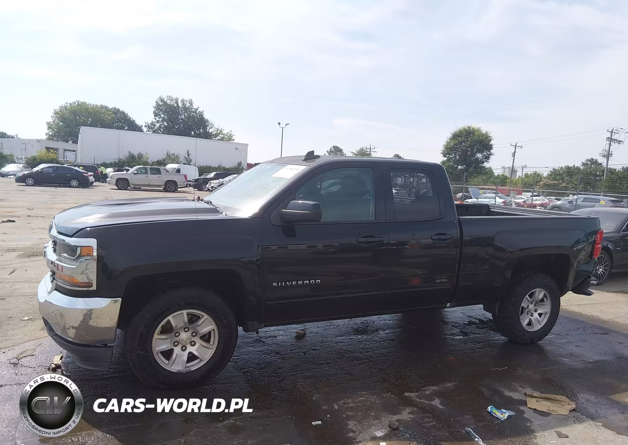 2018 Chevrolet Silverado 1500 1Lt VIN:1GCRCREC0JZ173603 - 14