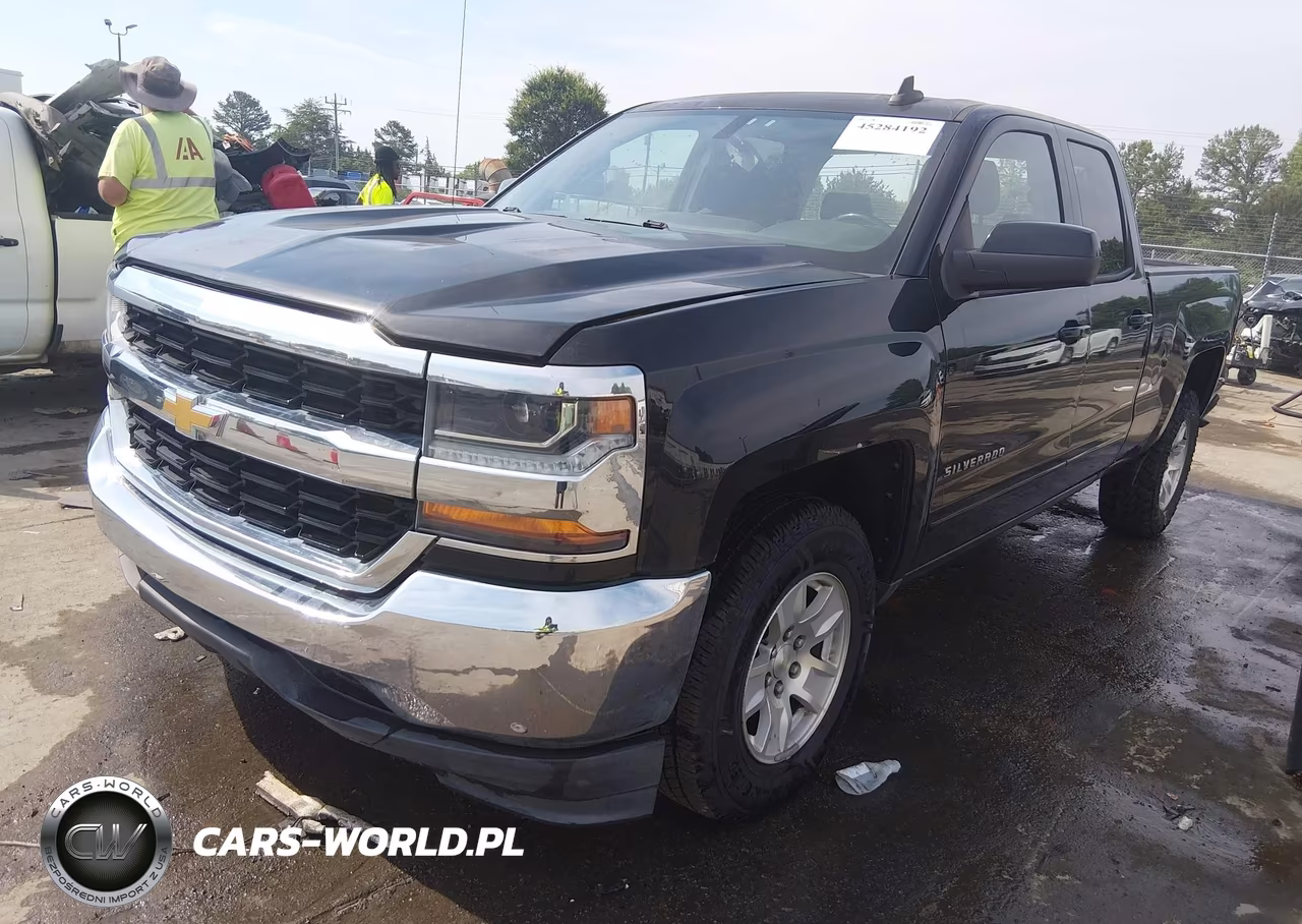 2018 Chevrolet Silverado 1500 1Lt VIN:1GCRCREC0JZ173603 - 2