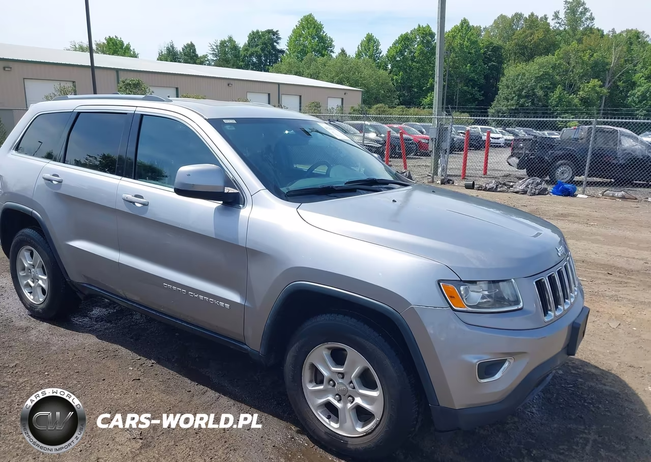 2015 Jeep Grand Cherokee Laredo – zdjęcie 1 z 16