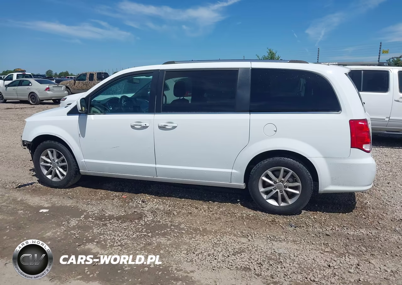 2018 Dodge Grand Caravan Sxt VIN:2C4RDGCG5JR163196 - 15