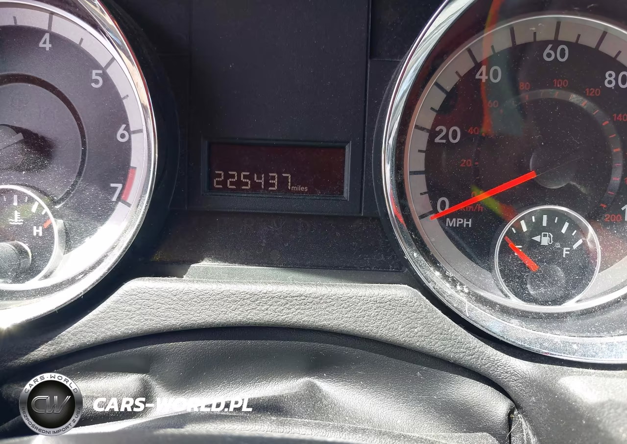 2018 Dodge Grand Caravan Sxt VIN:2C4RDGCG5JR163196 - 7