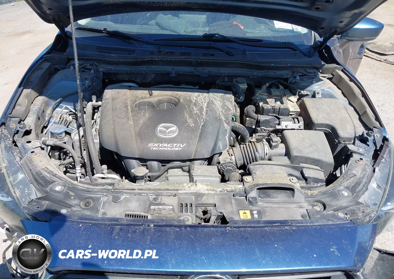 2018 Mazda Mazda3 Touring VIN:3MZBN1V34JM170361 - 10