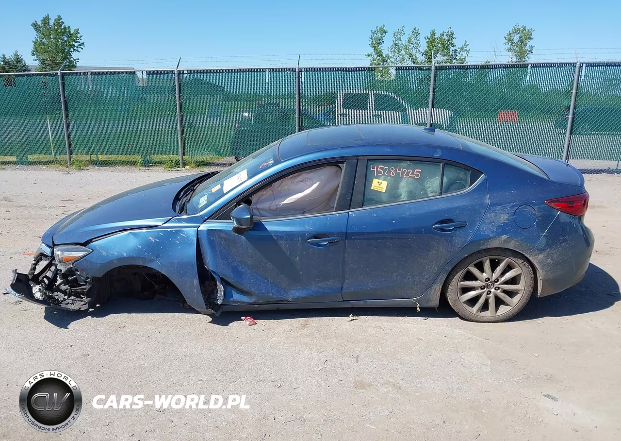 2018 Mazda Mazda3 Touring VIN:3MZBN1V34JM170361 - 14