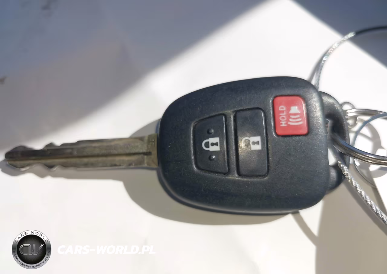 2017 Toyota Rav4 Le VIN:JTMBFREV5HJ706435 - 11