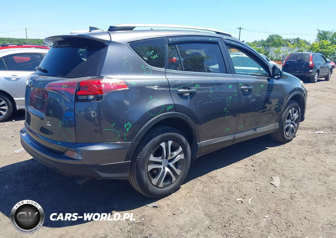 2017 Toyota Rav4 Le VIN:JTMBFREV5HJ706435 - 4