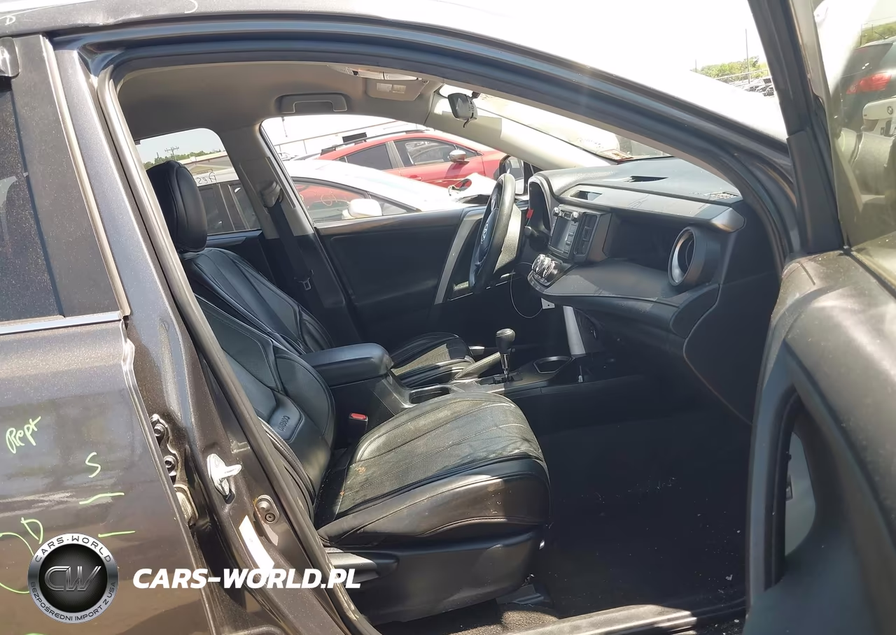 2017 Toyota Rav4 Le VIN:JTMBFREV5HJ706435 - 5