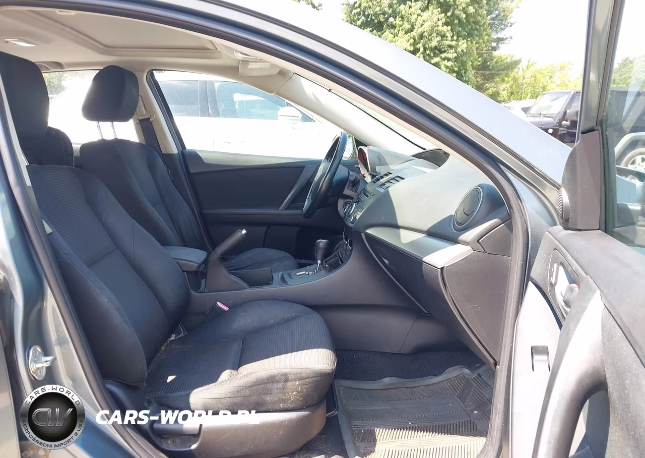 2012 Mazda Mazda3 I Touring VIN:JM1BL1L84C1661908 - 5