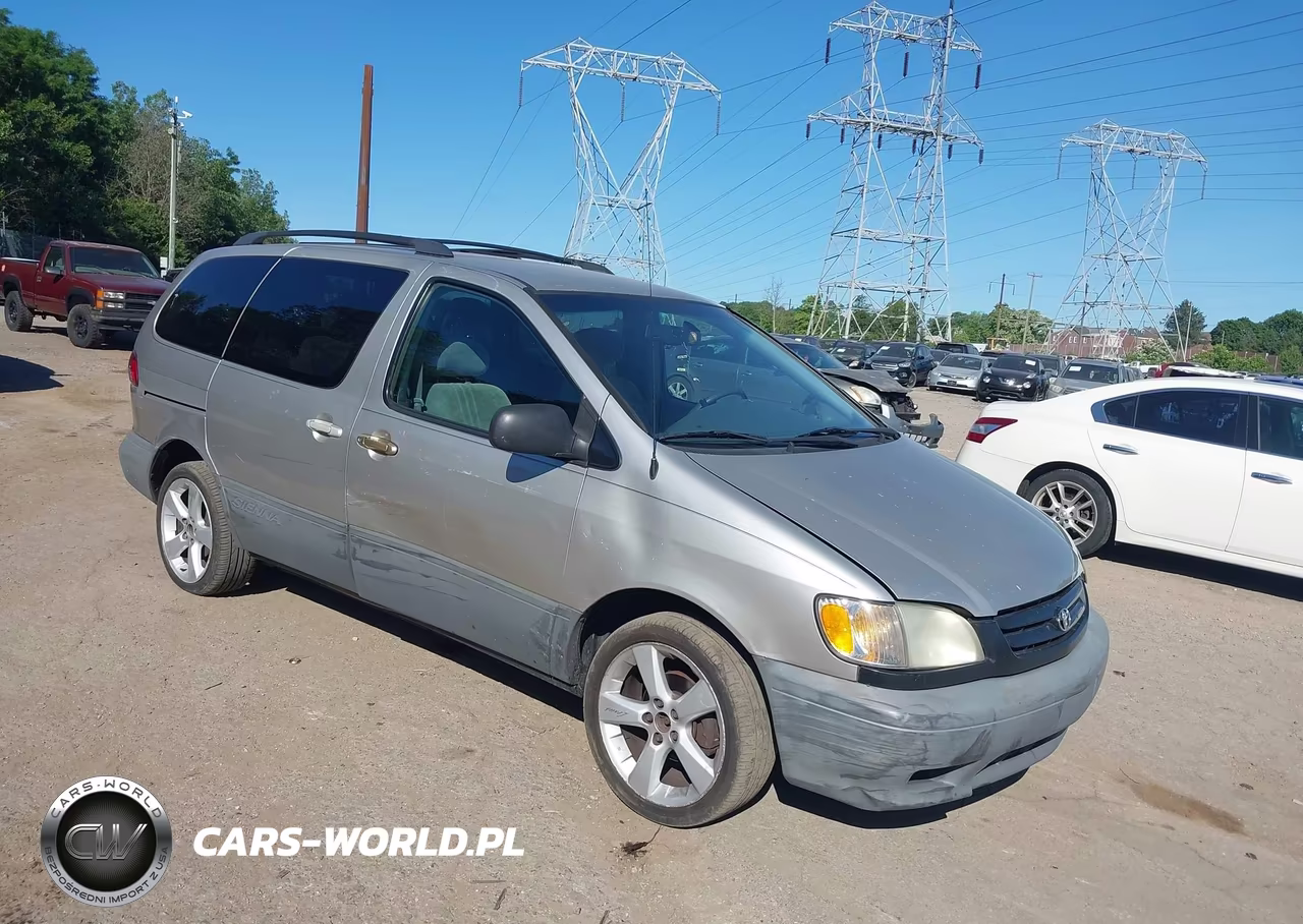 2002 Toyota Sienna Le