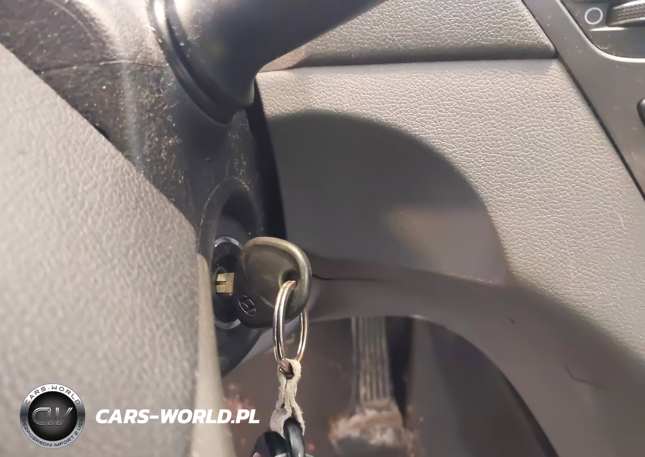 2011 Hyundai Sonata Gls VIN:5NPEB4AC2BH056205 - 11