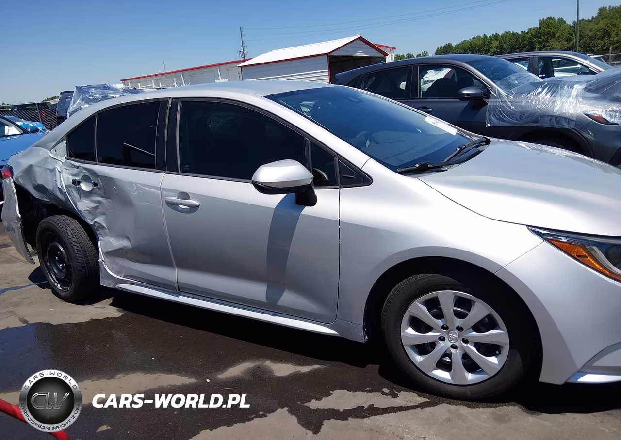 2020 Toyota Corolla Le VIN:5YFEPRAE9LP071160 - 13