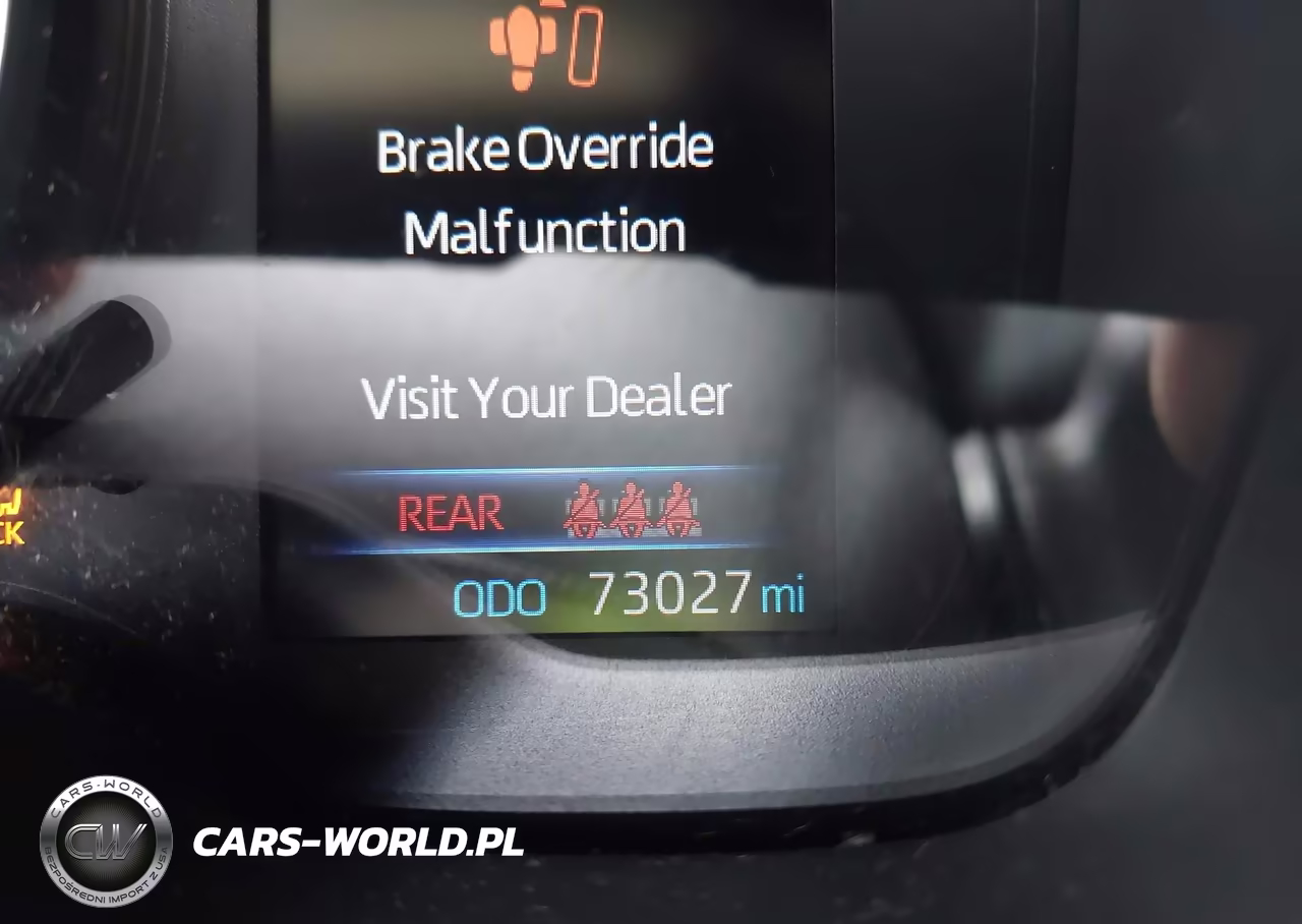 2020 Toyota Corolla Le VIN:5YFEPRAE9LP071160 - 15