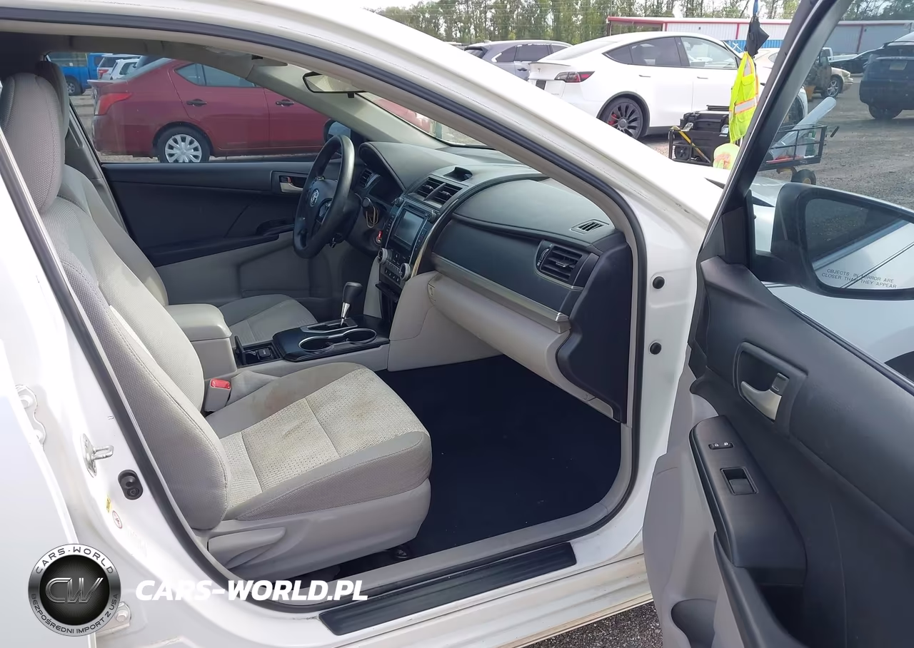 2012 Toyota Camry Le VIN:4T1BF1FK9CU164653 - 5